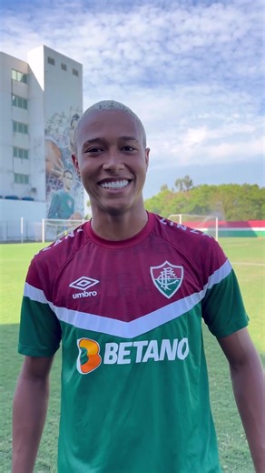 Os artistas favoritos do #TimeDeGuerreiros! 🎶🇭🇺 | Fluminense Football Club