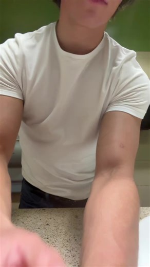 Brandon (@bkoelqbhxjs)’s videos with som original - beru