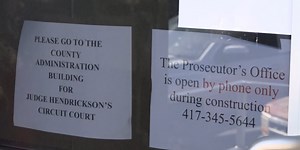 Dallas County Courthouse closed until further notice
