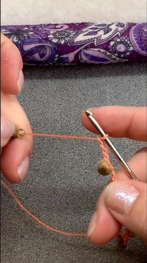 ✨ Want to learn how to bead crochet?! It’s easy! ✨
