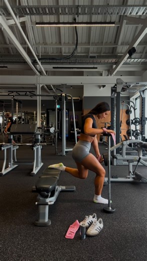 MJ on Instagram: "Coming from a small town, the fear of putting my all into fitness & sharing my passion for it always held me back. But one of many things I’ve learnt since leaving is that pursuing your goals & staying true to who you are will always be worth more than pleasing others.💗 Fit @ryderwear | MILA"