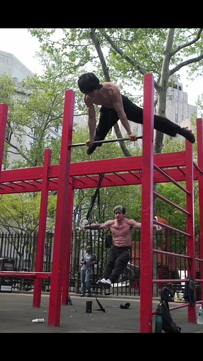 Mastering Straight Arm Muscle Ups: Leo Wang's Calisthenics Workout Routine