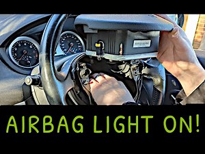 Come rimuovere l’airbag del volante della Renault Clio