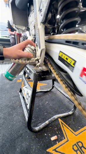 4.4K views · 56 reactions | When racing at the highest level, maximising power transfer to the rear wheel is essential… And it’s precisely why elite teams like Rockstar Energy Husqvarna Factory Racing use #MOTOREX Chain Lube Offroad ahead of every moto. #RaceProven MOTOREX - Oil of Switzerland  leBigUSA.com #Supercross #SMX #SuperMotocross #Racing #Motorsport #DirtBike #Husqvarna #HusqvarnaFactoryRacing #FC450 | MOTOREX Powersports | Facebook