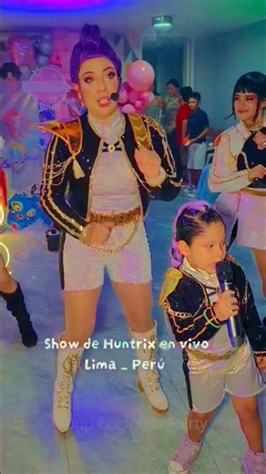 Kpop Rumi with girl singing mira, and zoey dance #kpop #shorts #mira #kpopdemonhunters #zoey