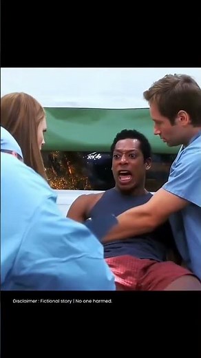 Alien Makhhi Jism Mein Ghus Gayi 😱 Evolution 2001 Movie Clip #shorts ‪@ReelUnderstand‬