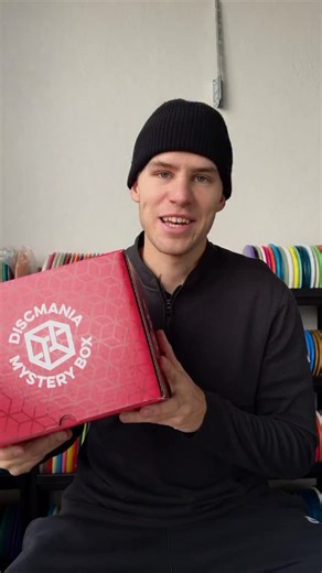 Glow Mania Mystery Box is here 🌖 The second Discmania 2025 Red Edition Mystery Box is for the disc golf glow lovers. And as usual it has specials in it, but now everything in this box glows bright! #discmaniamysterybox #discgolf | Discmania
