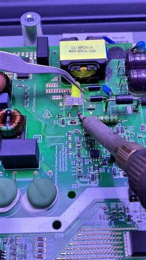 use led to test normal driver ic #power #ic #driver #tips #repair #engineering