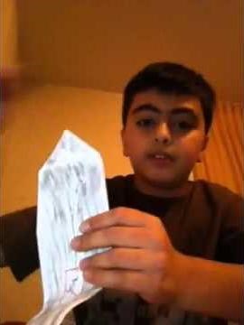 A paper wwe championship belt (easy)