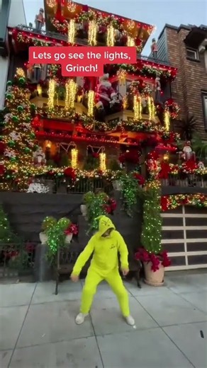 Transported all over San Francisco to the best Christmas house! #christmas #sanfrancisco #calif