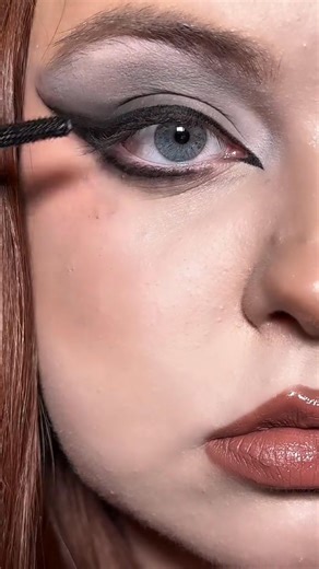 Alt makeup tutorial🖤 #darkmakeup #eyelinertutorial #altmakeup #makeup #alt #makeuptutorial | Anitartist