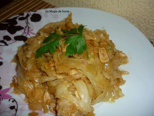Receta de repollo rehogado fácil y saludable