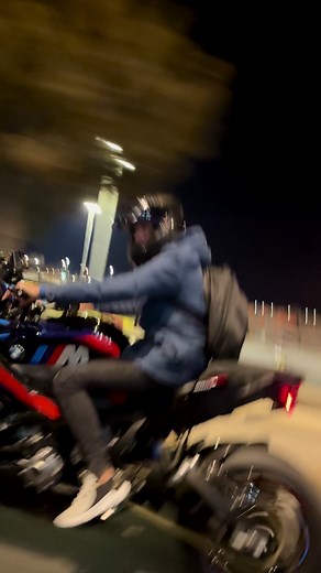 Descubra a BMW XR 1000 M: Performance e Emoção