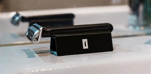 まるで理容室のような剃り心地。特許技術の3次元シェーバーが想像を超える快適さ