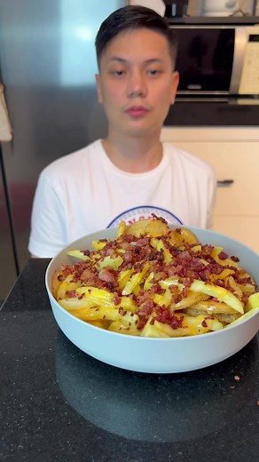 Cheese sauce fries! | Kath and Gene