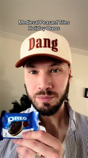 Medieval peasant tries holiday Oreos @OREO #oreos #holiday #christmas #funny #medieval