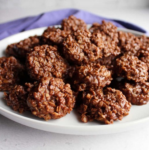 Chocolate Peanut Butter No Bake Cookies With Oatmeal