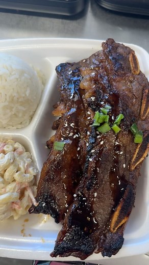 Combo TeriChicken & short Ribs Going like wild 🔥this morning and we just opened 😂😂 | Betty Veu