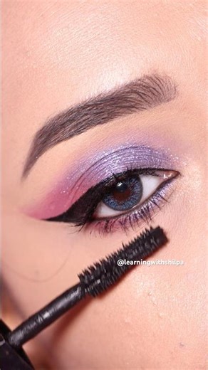 #shorts Very simple and easy glitter eyeshadow look || Shilpa #makeuptutorial #eyeshadowtutorial