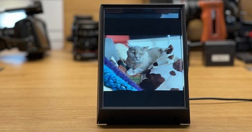 Looking Glass Portrait turns iPhone photos into holograms - 9to5Mac