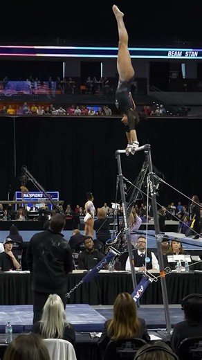 Skye Blakely on bars 🤩