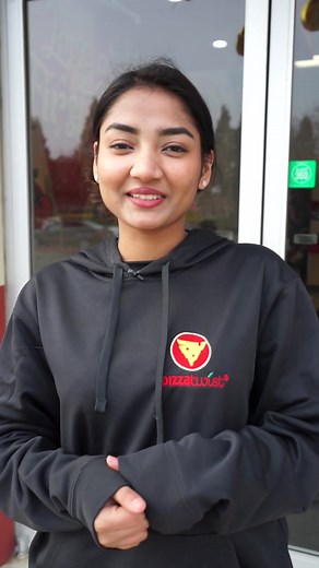 Pizza Twist Vacaville CA: A Culinary Adventure | Butter Chicken Pizza