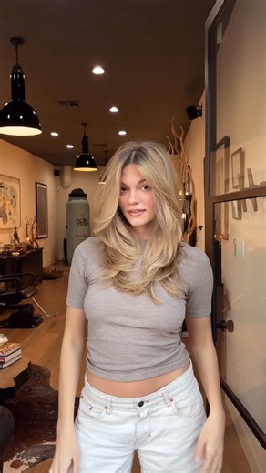 Dominick Serna on Instagram: "How to grow a haircut out! Not sure if y’all remember the last time I cut @iamjuliamiller hair 8 months ago or longer lol we cut into a shag with tons of layers and a lot of face frame. This time she wanted to keep it on the longer and not as many layers. I cut a lil off the length, kept the face frame on the longer, cut a long layer and softened it a lil. I think the result came out amazing. And the style we did with some of my rollers and papi brushes gives her th