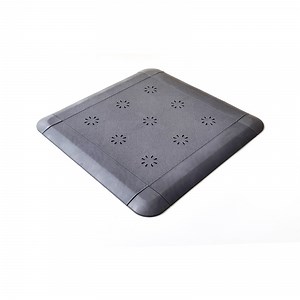 [Hot Item] Multi-Color Interlocking Sports Flooring Tiles