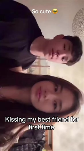 Honestly what she does is so adorable #kissing