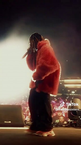 Lil Wayne's Funniest Moments Revealed!