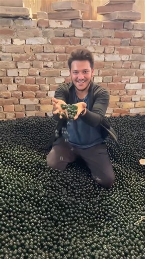 Marbles Making in India 🇮🇳| Reliving 90s Childhood Memories | Kanche Banane ka process #ytshorts