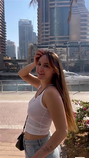 Dari Lana on Instagram