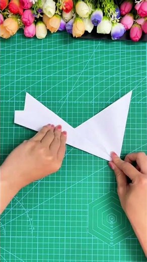 2026 teaches you how to fold paper into arrows 520 ways to fold paper airplanes Creator Center C