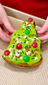 1.3M views · 13K reactions | Christmas tree cinnamon rolls are so easy!  #cooking #yum #holidayrecipes | Kyle & Mistie Knight | Facebook