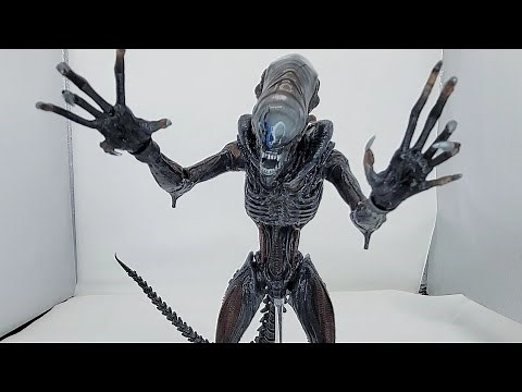 SCORCHED XENOMORPH | Alien Romulus NECA Figure + Accessory Pack REVIEW