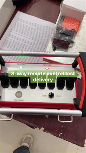 8-way remote control test delivery，Crane wireless remote controller manufacturer, supports customization, and sincerely invites agents from all over the world.#crane #cranetruck #cranes #craneoperator #cranelove #cranework #cranelife #cranesafety #craneindia #driver #reels #viralreels #tata #hitachi #ashokleyland #volvo #volvotrucks #icb #Fassi #Palfinger #HMF #Effer #PM #UNIC #transport #hydraulic #vinc #kren #remotecontrolcraneoperator | Remote control of lifting machinery