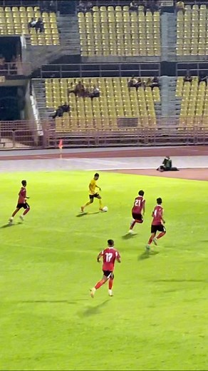 141K views · 1.7K reactions | Luqman Hakim tambah jaringan lagi untuk gol kedua Negeri Sembilan vs Timor Leate #bolaale #nsfc #hobinjanghobin #luqmanhakim #musuhnyahabisbinasa | Bola Ale | Facebook
