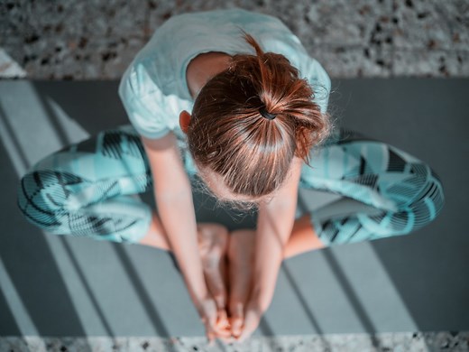 瑜珈介紹懶人包：瑜珈好處有哪些？適合瑜珈初學者的體式總整理 - Hello Yogis