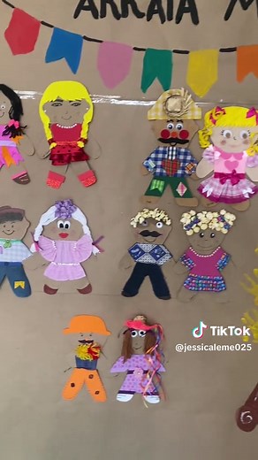 Boneco Junino: Criação e Personalização para Crianças