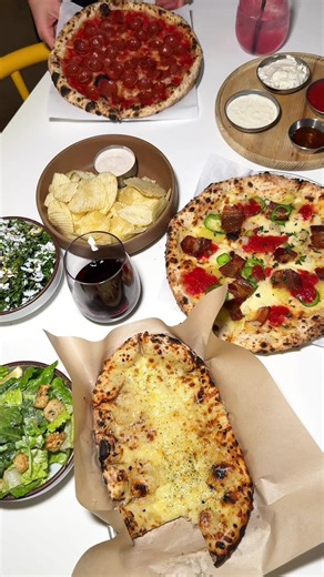 Part 4 | Slice Me🍕 I just couldn’t help but wonder if there is some sort of #Jamaican heritage behind the scenes at this restaurant because where else is #FernGully? 😳 Can we get into some of the absolute best #woodfiredpizza in the city? The food really matched the vibe and the customer service here. I had: PINEAPPLE EXPRESS PIZZA Grass fed mozzarella, fior di latte, bacon, roasted pineapple, onion, jalapeño, cilantro LOVING CUP PIZZA Grass fed mozzarella, ezzo natural pepperoni, grana padano