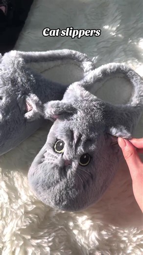 Cute and Comfortable Cat Slippers for Cat Lovers