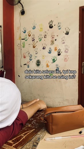 🅰️ (@andatitatitut)’s videos with suara asli - MUSIC24