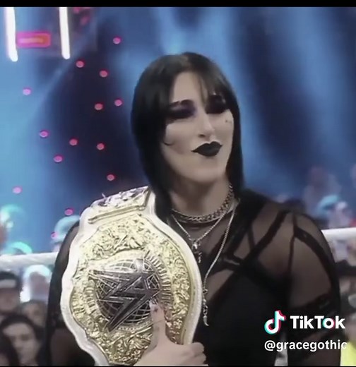 real (I don’t drink)#amazonfinds #gothtok #goth #gothgirl #gothwear #gothic #altgirl #gothgirlsoftiktok#gothoutfit #outfitideas #dark #fitcheck #streetwear #ootd #grwm #outfitinspiration #y2k #tijnoutfit #tijnhaul #tijneyewear#tijnolisa #tijnmelisha#tijnoutfit