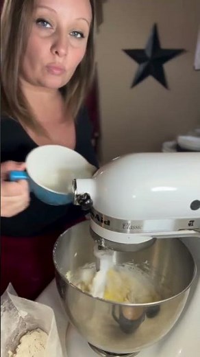 Homemade pasta dough using stand mixer. #kitchenaid #homemade