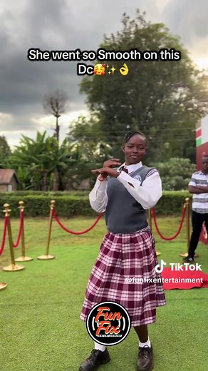 Kabare Girls Dance Performance - Smooth Moves & Fun