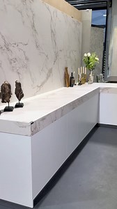 Imagine a kitchen where your countertop is not just a surface but also a fully functional cooking station—with no visible burners or clutter. You place your cookware directly on the countertop, and within seconds, it heats up, allowing you to cook just as you would on a traditional stove. When you lift the cookware and touch the same spot, the surface remains cool, completely safe to the touch. No residual heat, no risk of burns—just a seamless, modern cooking experience. This is the power of In