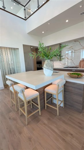 Luxury Kitchen Must-Haves in Las Vegas Homes 🔥 #lasvegasrealestate #kitchen