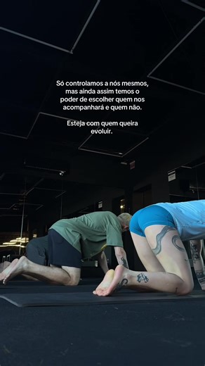 Os vídeos de anacarlaadzz (@anacarlaadzz) com This Grotesque Dance - Bragolin