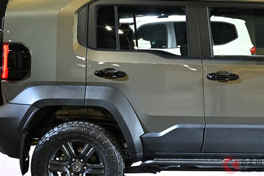 豐田全新「小型四驅 SUV」第一次亮相就引發超大迴響！方正、剛好的「小方塊風」車身讓不少人直呼「真的好想買！」 另外也有不少人期待價格能落在「300 萬日圓等級」系列中最小的「Land Cruiser FJ」如今成為關注焦點，討論度爆棚！ - CARNEWS