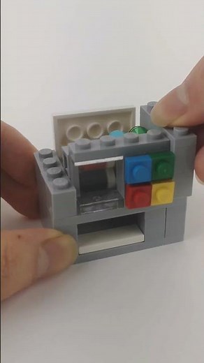 Making a Lego Vending Machine with Buttons
